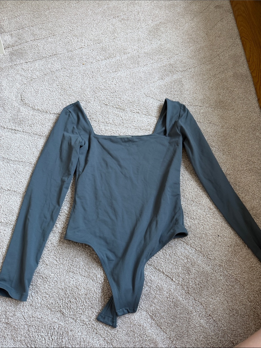 Babaton Long-Sleeve Square Neck One-Piece Bodysuit - Slate Gray